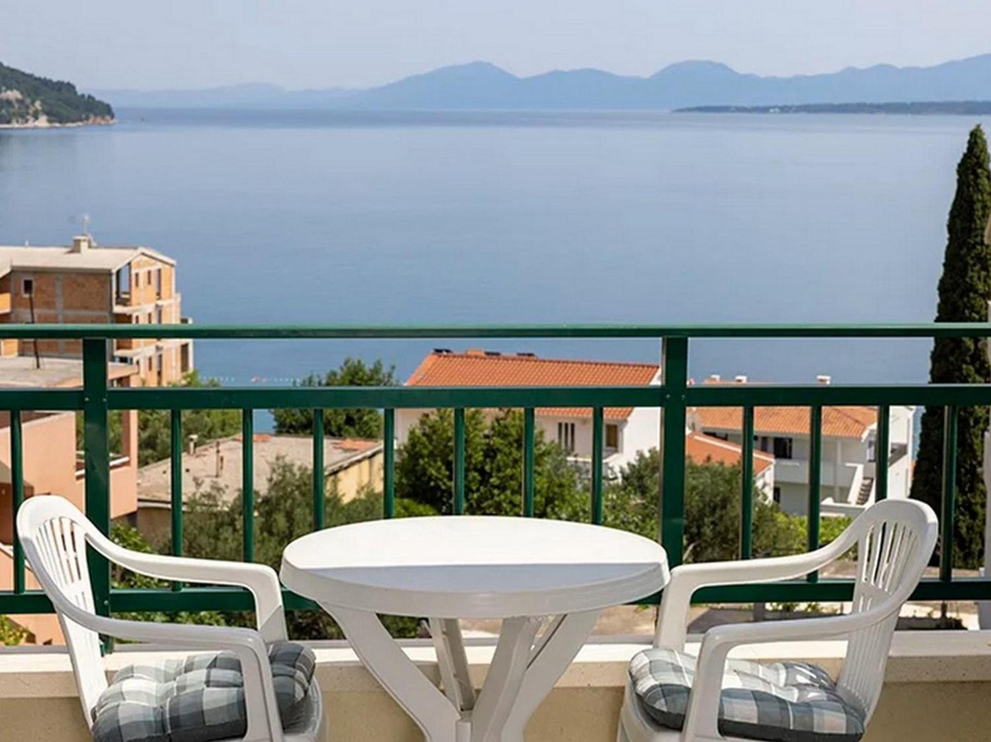 Apartments By The Sea Igrane, Makarska - 17292 Bagian luar foto