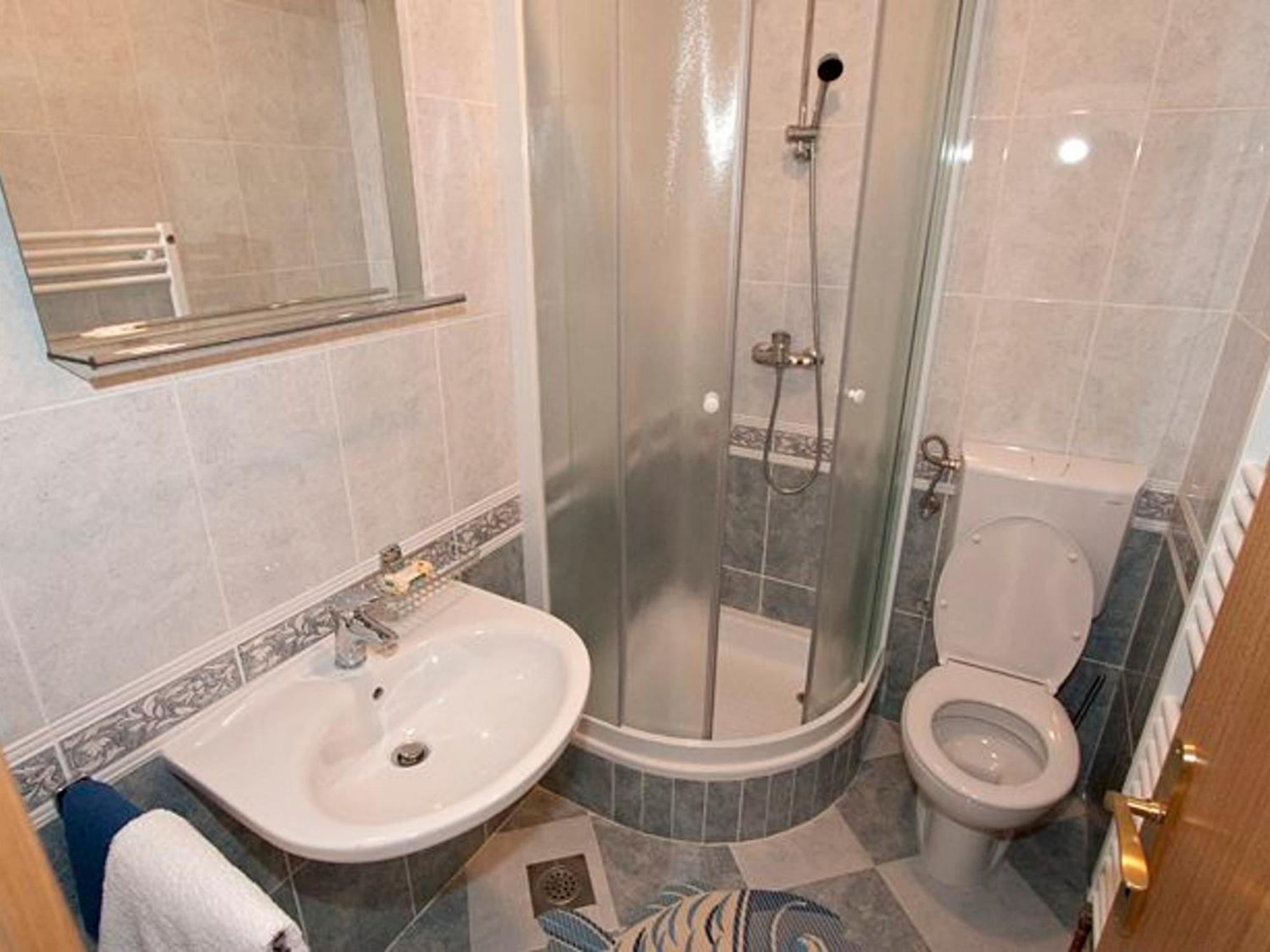 Apartments By The Sea Igrane, Makarska - 17292 Bagian luar foto
