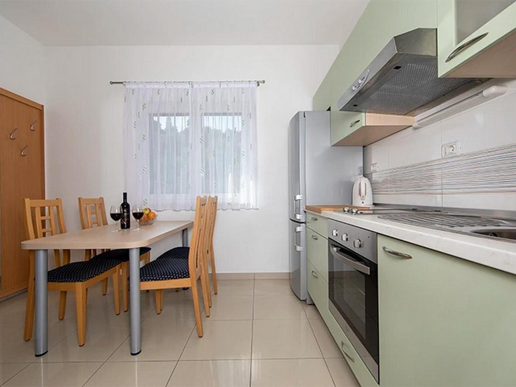 Apartments By The Sea Igrane, Makarska - 17292 Ruang foto
